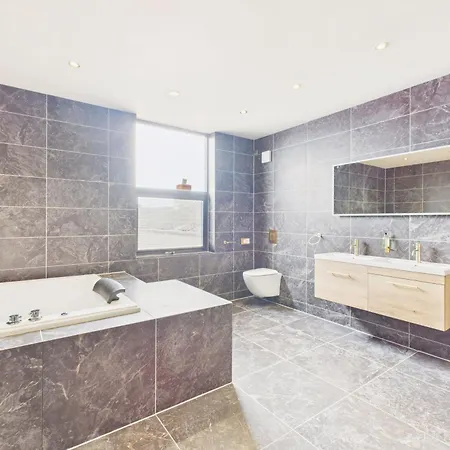 Bellevue Luxe -