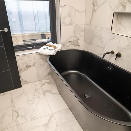 Bellevue Luxe - Daire Redcar