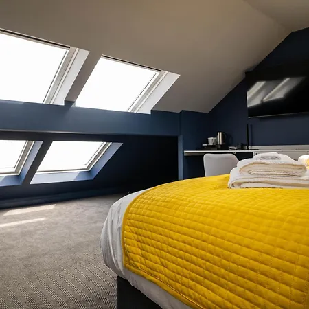 Bellevue Luxe - * Redcar